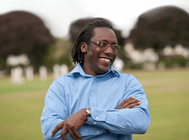 Henry olonga mn2s