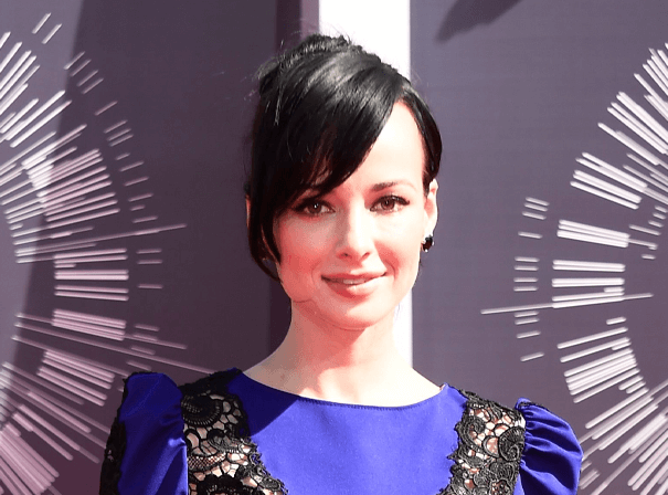 Ashley Rickards