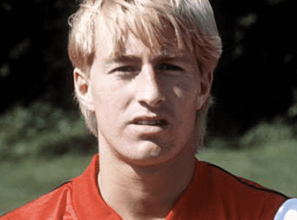 lee chapman