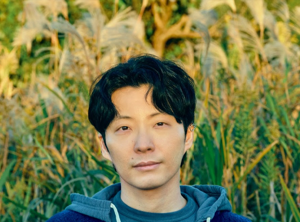 Gen Hoshino