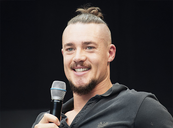Alexander Dreymon
