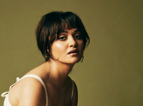 Ariela Barer