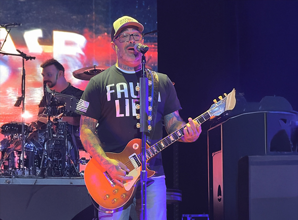 Aaron Lewis