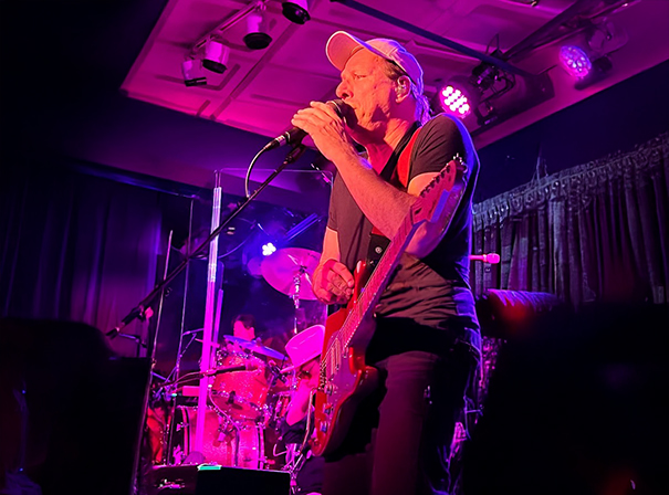 Adrian Belew
