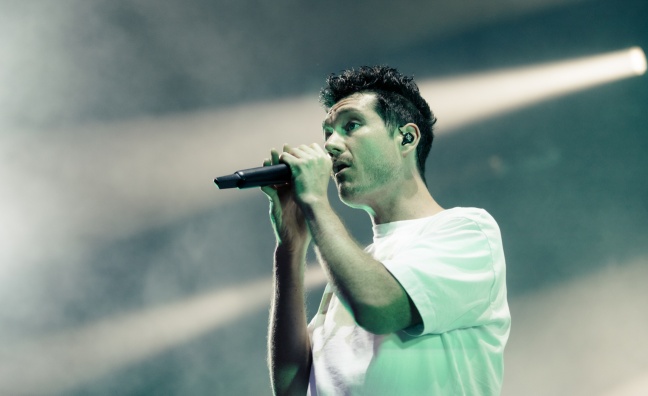 O2 partners with Dan Smith for Stamp It Tout campaign