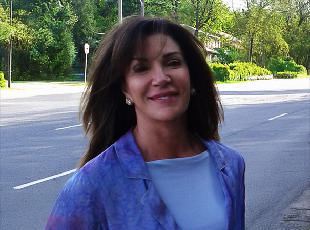 Hilary Farr