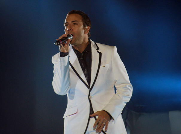 Howie D