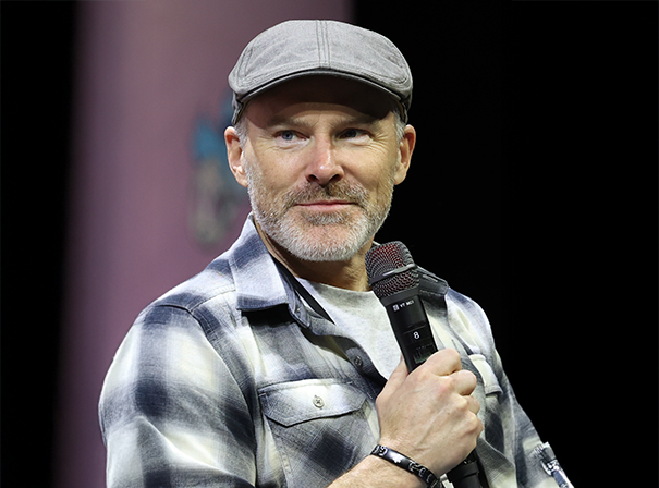 Roger Craig Smith