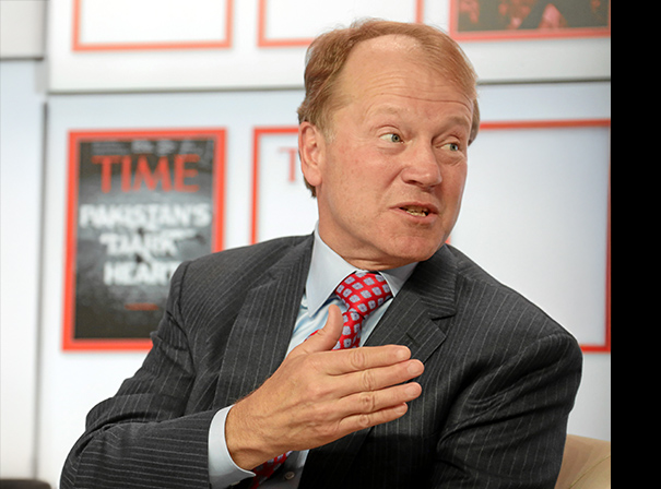 Leading Through Adversity: John T. Chambers